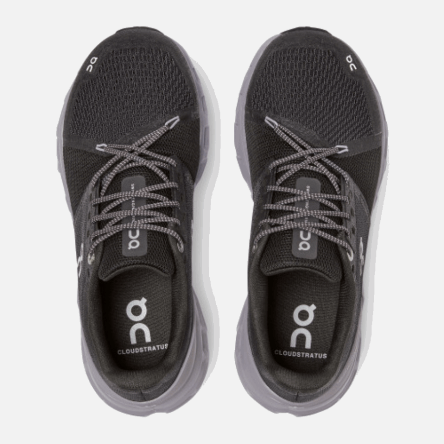 Cloudstratus Noir-lilas En Cours D'exécution