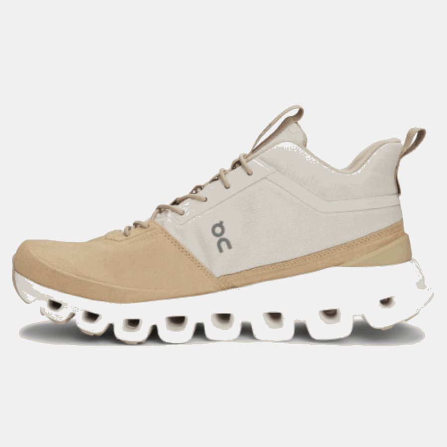 Nuage Salut Sur L'exécution De Chameau De Perle