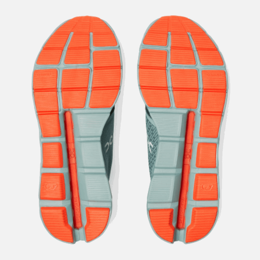 Cloudstratus Cobble-ivy Sur L'exécution