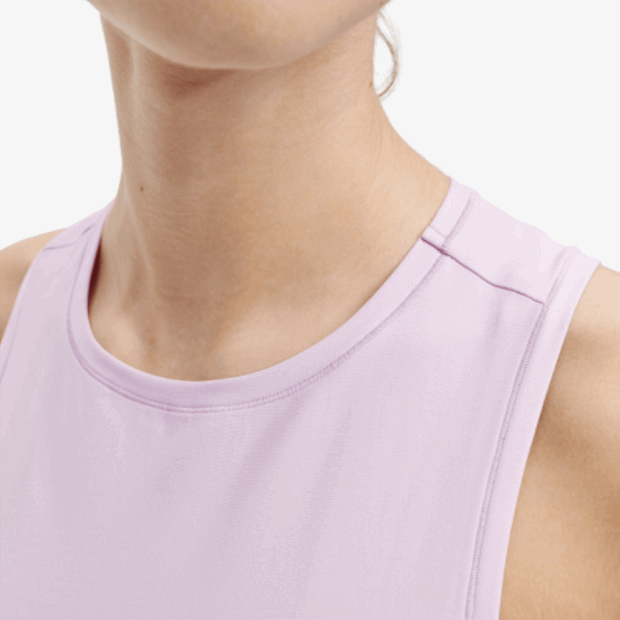 Réservoir De Mouvement Fidji En Cours D'exécution