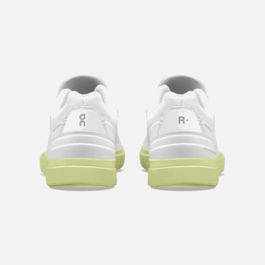 L'avantage Roger Sur La Course De Foin Blanc