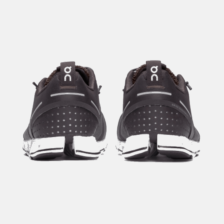 Sur Le Galet éponge Nuage En Cours D'exécution