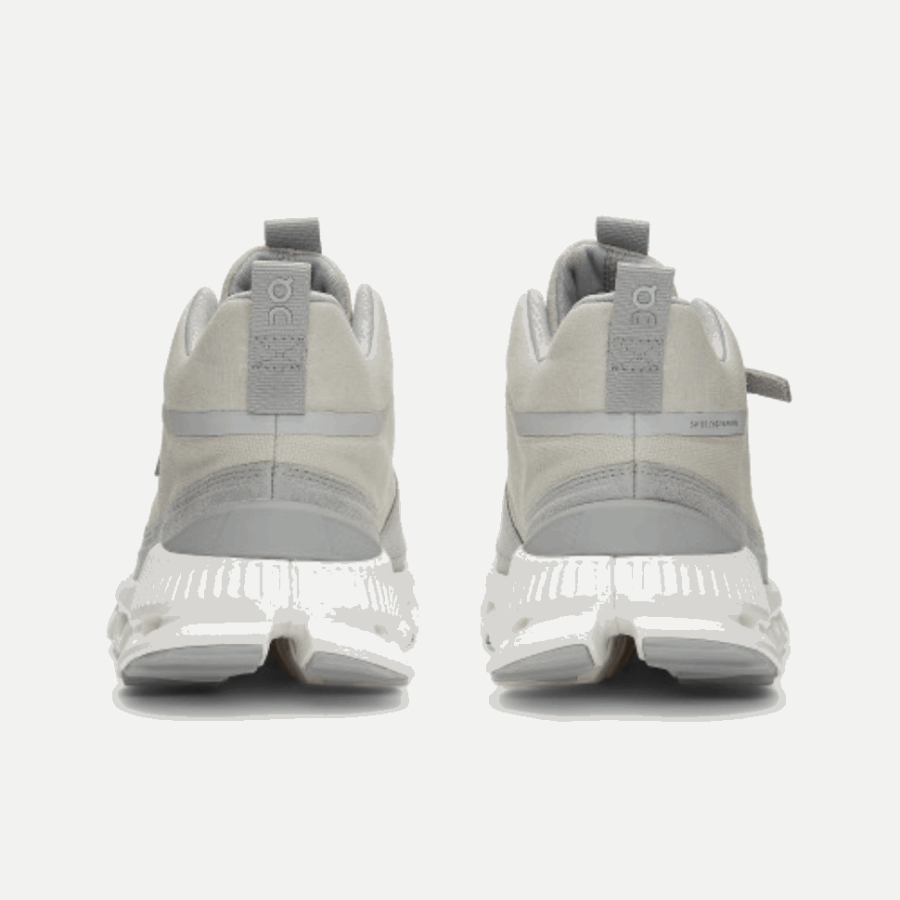 Nuage Salut Gris Glacier En Cours D'exécution