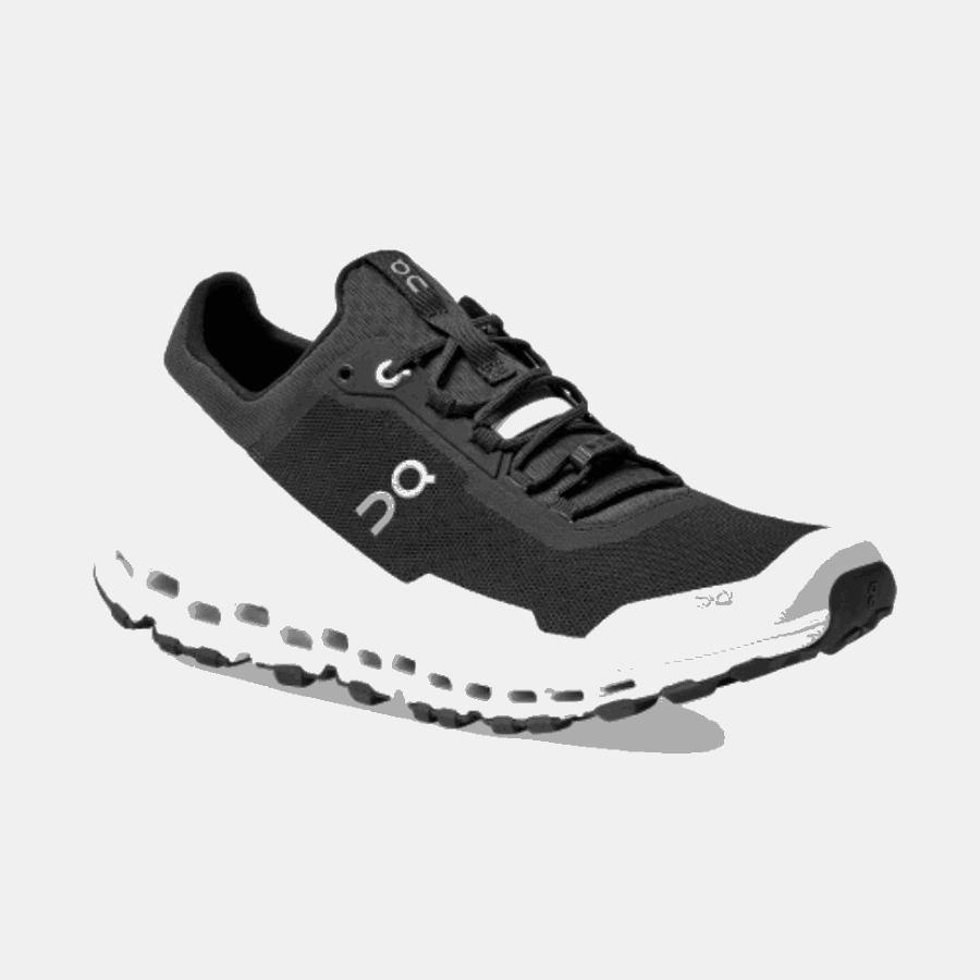 Cloudultra-noir-blanc En Cours D'exécution