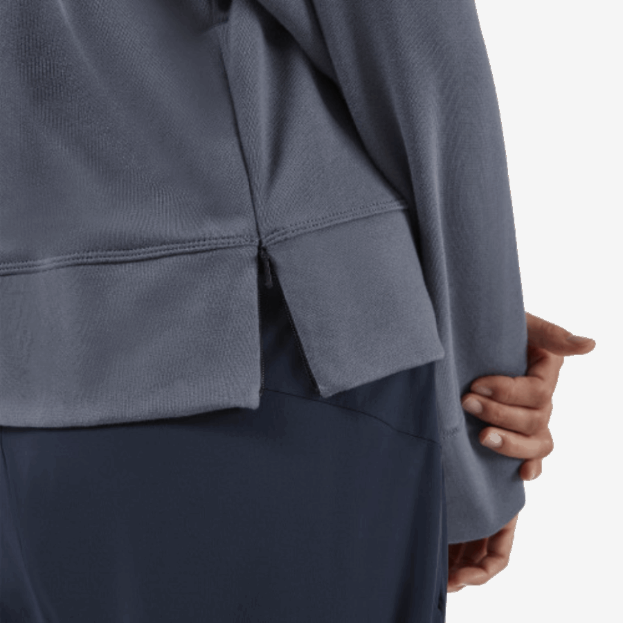 Col Rond Foncé En Courant