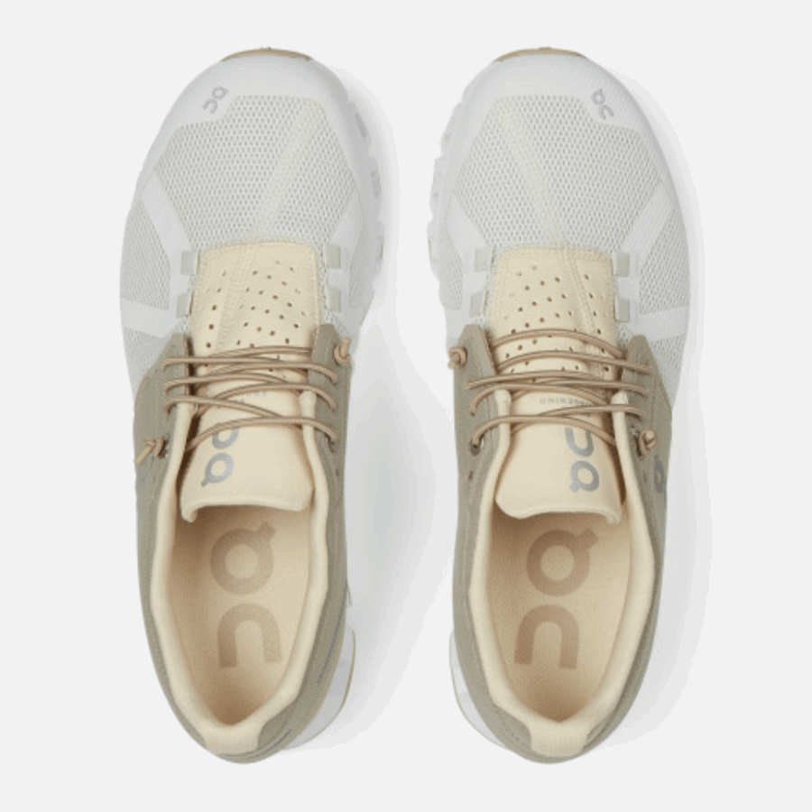 Nuage 50 Sable-neige En Cours D'exécution