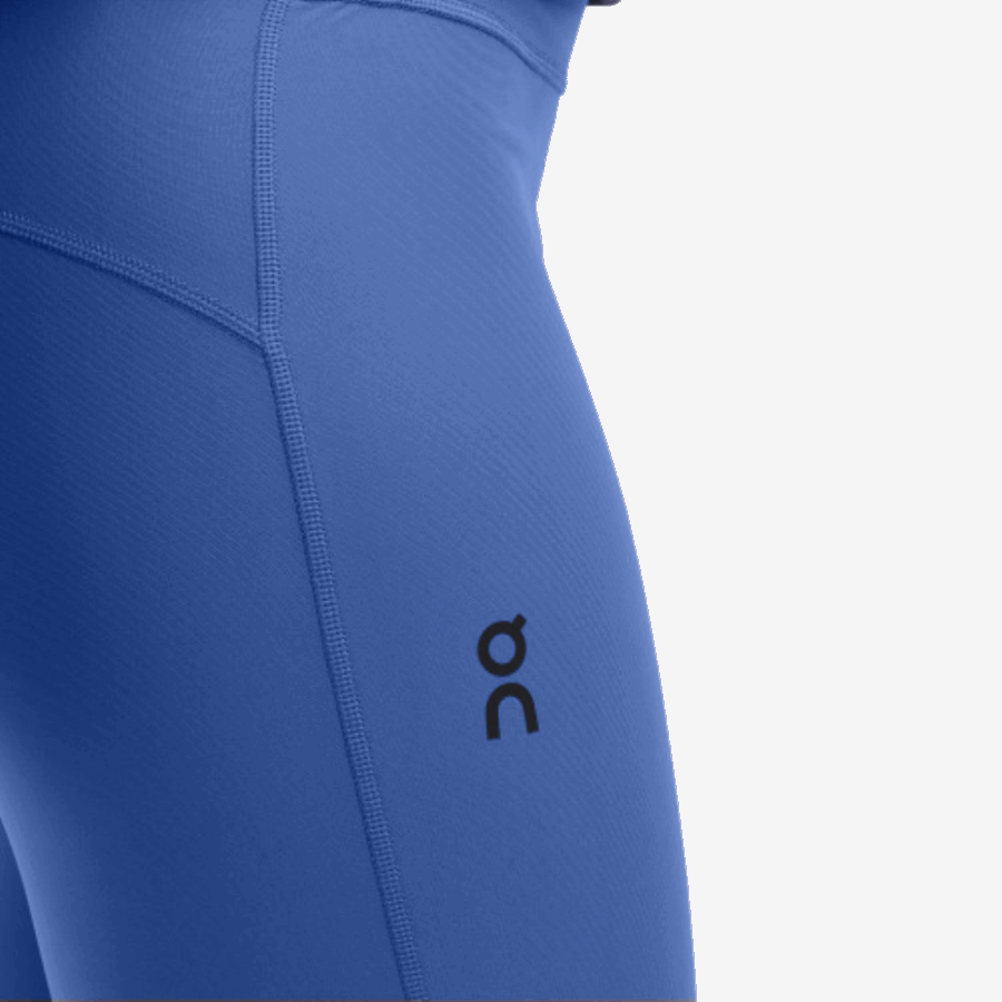 Collants Actifs Cobalt Sur La Course