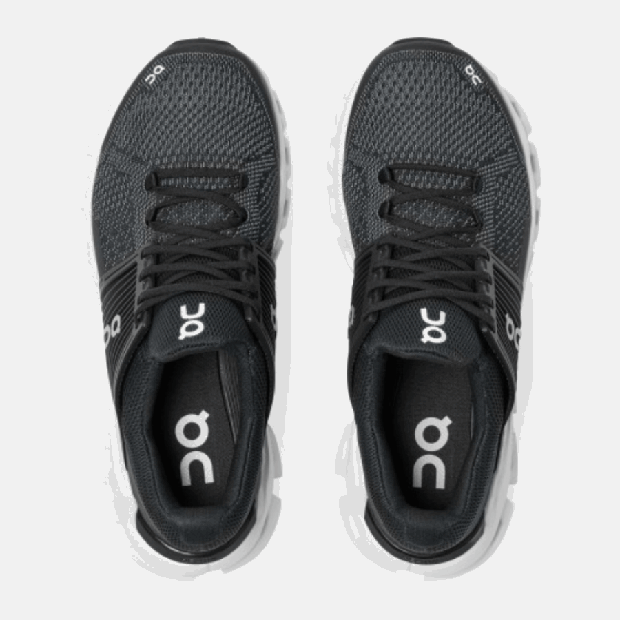 Cloudwift Sur La Course De Black-rock