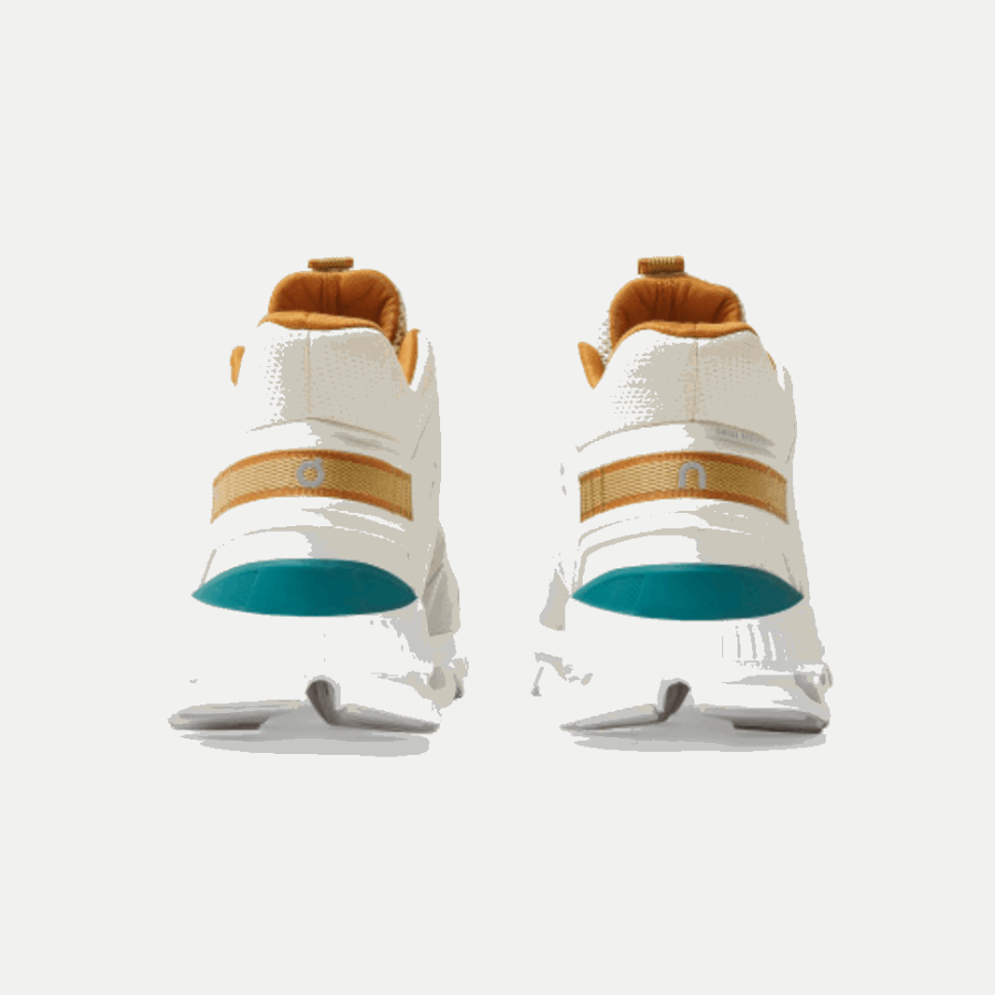 Cloud Hi Edge Aloès-noix De Pécan En Cours D'exécution