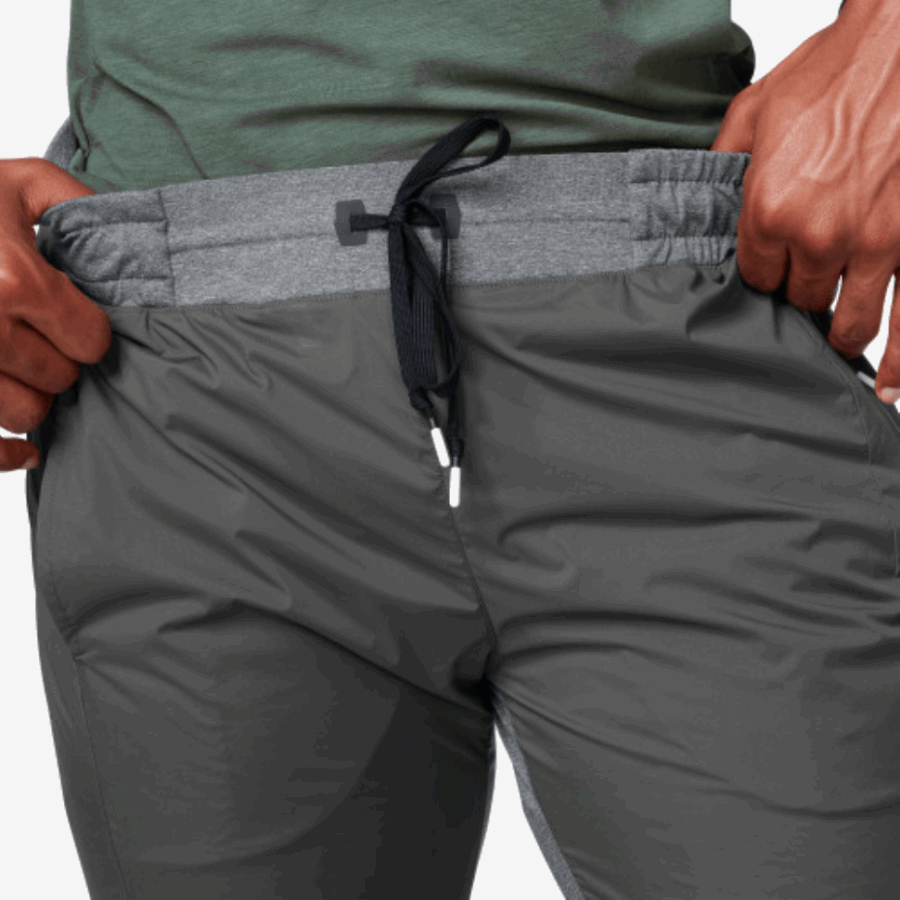 Sur L'exécution De L'ombre Des Pantalons De Course