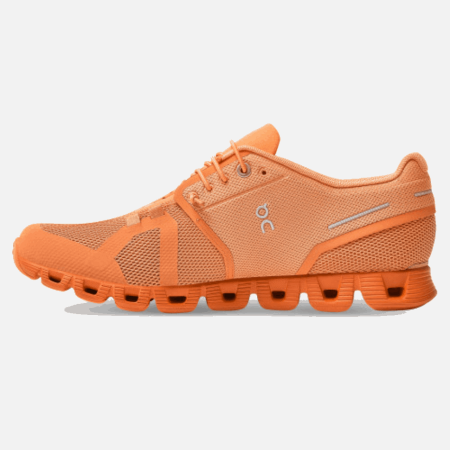 Nuage Monochrome Sur Fusée éclairante