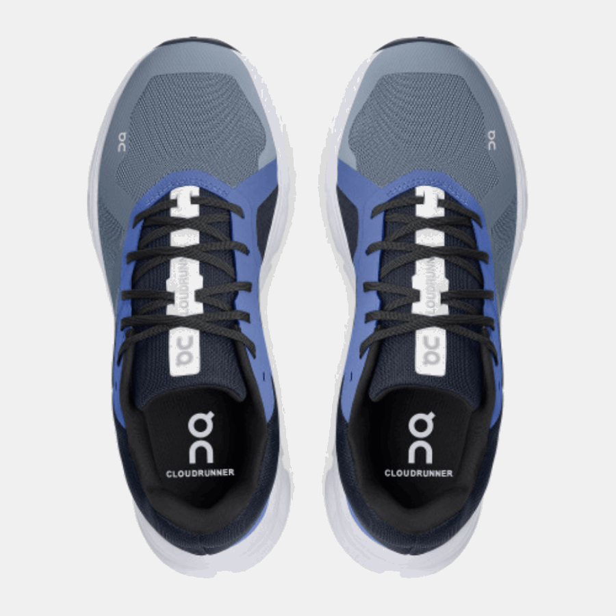 Cloudrunner Metal-minuit En Cours D'exécution