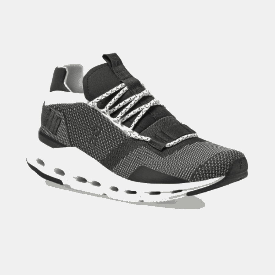 Cloudnova Sur La Course Noir-blanc