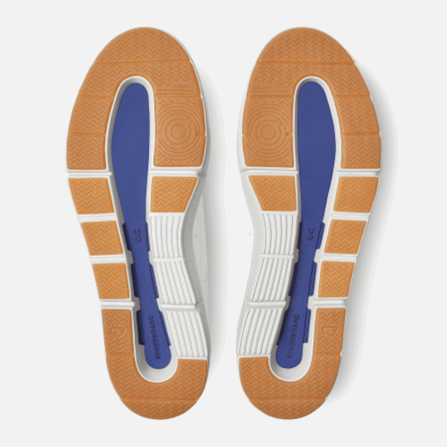 Le Court Central Roger Sur La Course à Pied Blanc-indigo